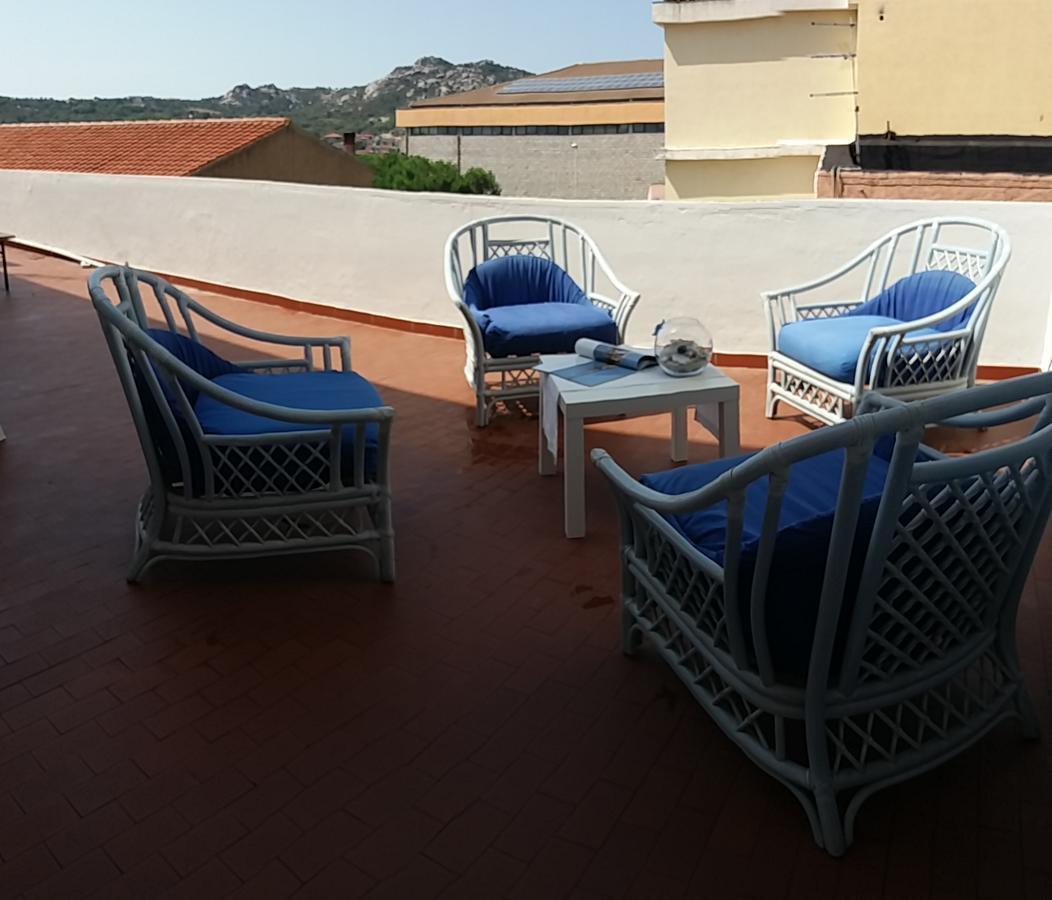 Appartamento Casa Ilaria Arzachena Luaran gambar